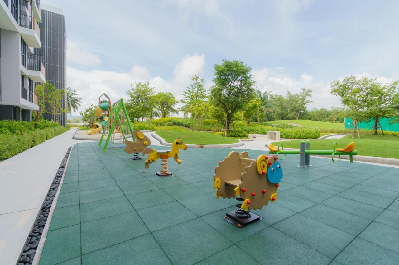 Skypark Apartments By Laguna Phuket Банг Тао Бийч Екстериор снимка